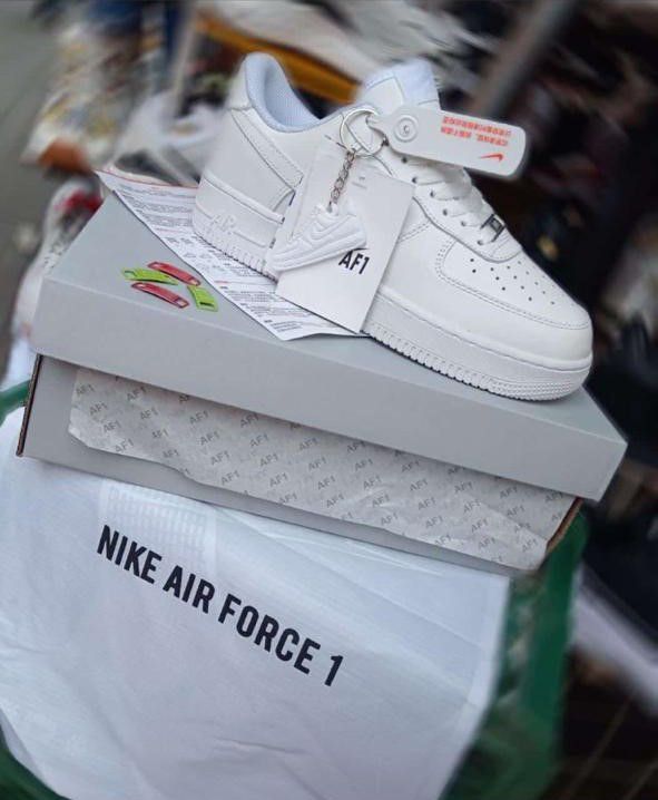 Nike Air Force 1 - Blancas